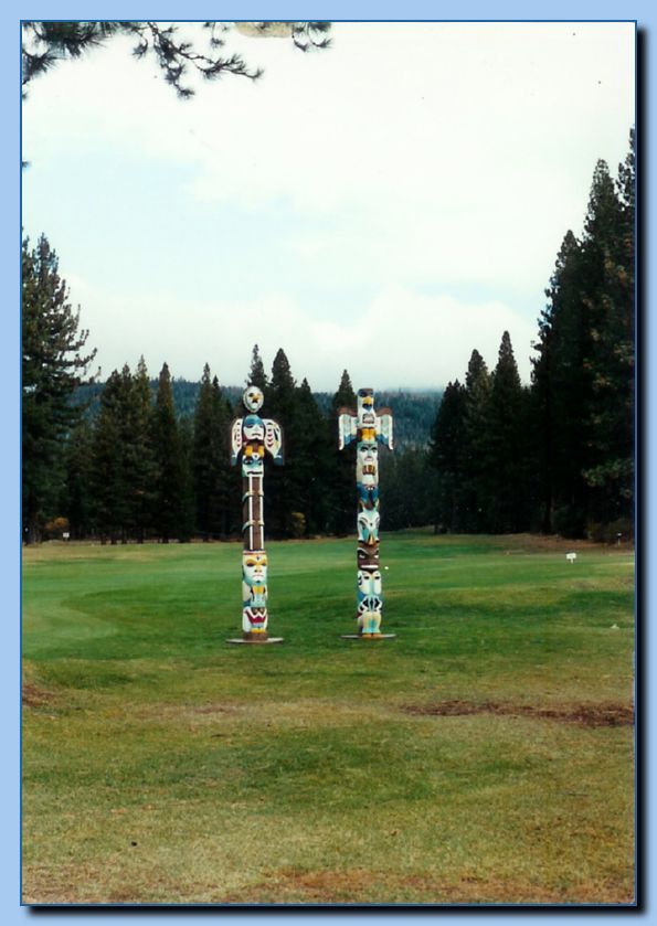 2 094 Totem Traditional Archive